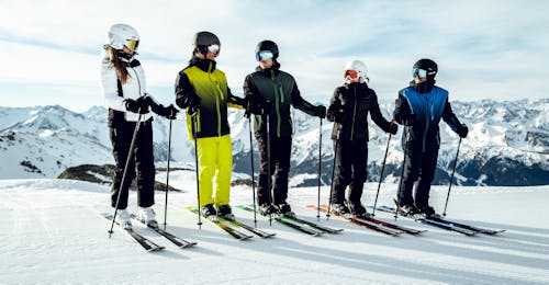 Skilessen voor volwassenen voor beginners met Feelfree Snow Sports - Hochoetz Skilessen voor volwassenen voor beginners met Feelfree Snow Sports - Hochoetz.