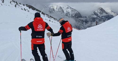Cours particulier de ski Adultes pour Tous niveaux avec Escuela Esquí y Snowboard Valle de Benás.